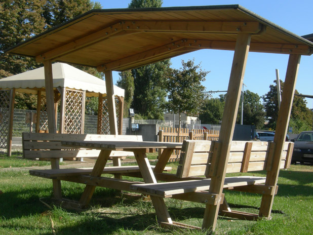 Tavolo Pic-Nic con copertura